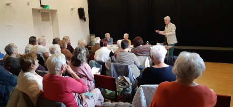 Októberben is klubnapot tartott a FEMECE - fókuszban a látás